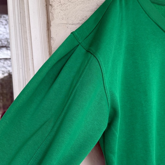 NWT Anthropologie Maeve Green/White V-Neck Twofer Knit Pullover Small - Picture 4 of 12